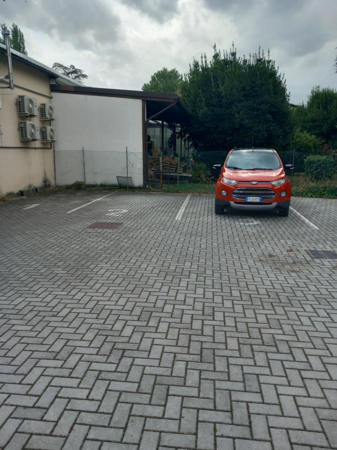 Casa Vacanze Cedro San Lazzaro di Savena Luaran gambar